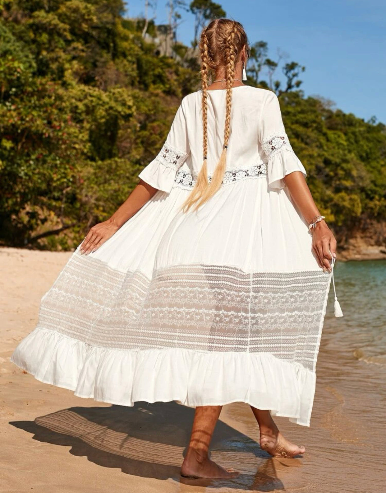 White tassel kimono