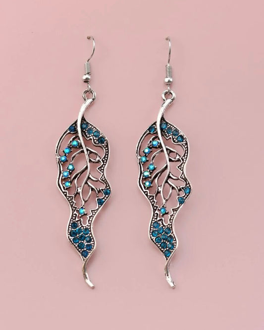 Rhinestone detail hollow out leaf drop earrings