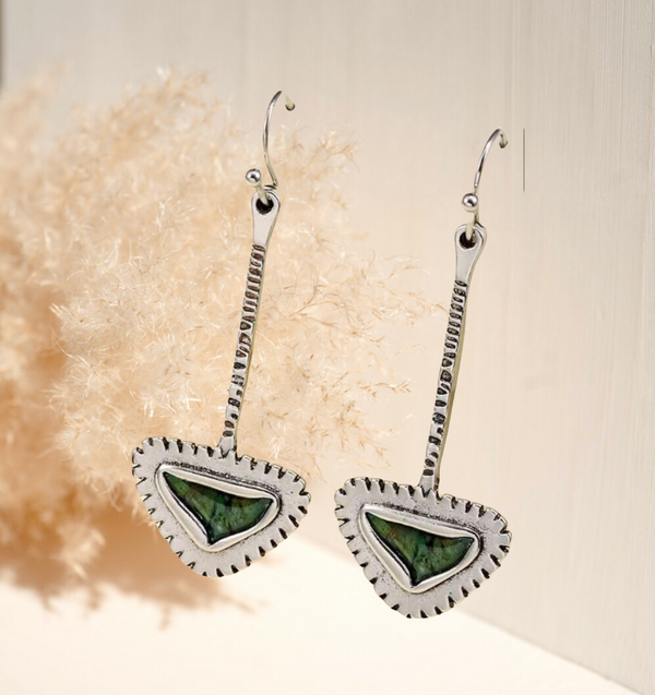 Geometric green decor arrow dangle earrings