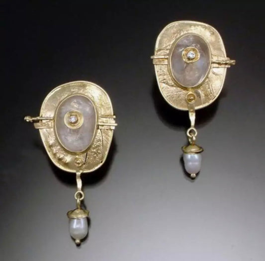 Luxury White Pearl Pendant Earrings