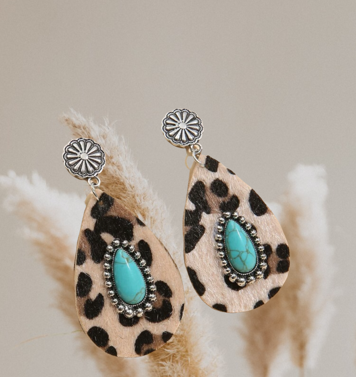 Turquoise decor drop earrings