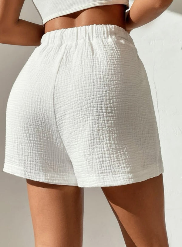 Petite solid drawstring front shorts