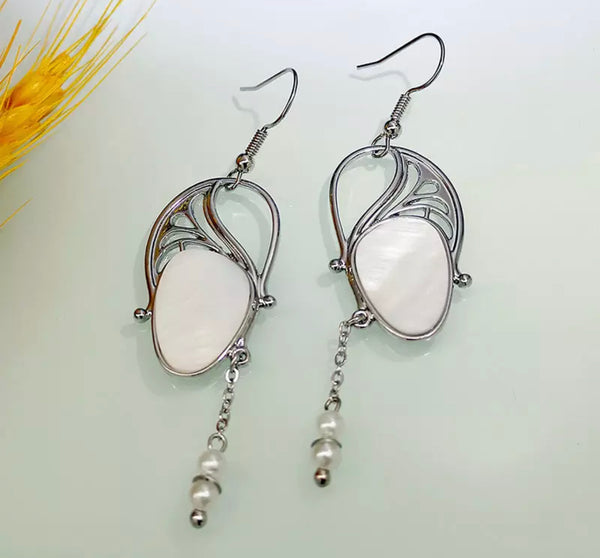 Creative white swan decor dangle earrings