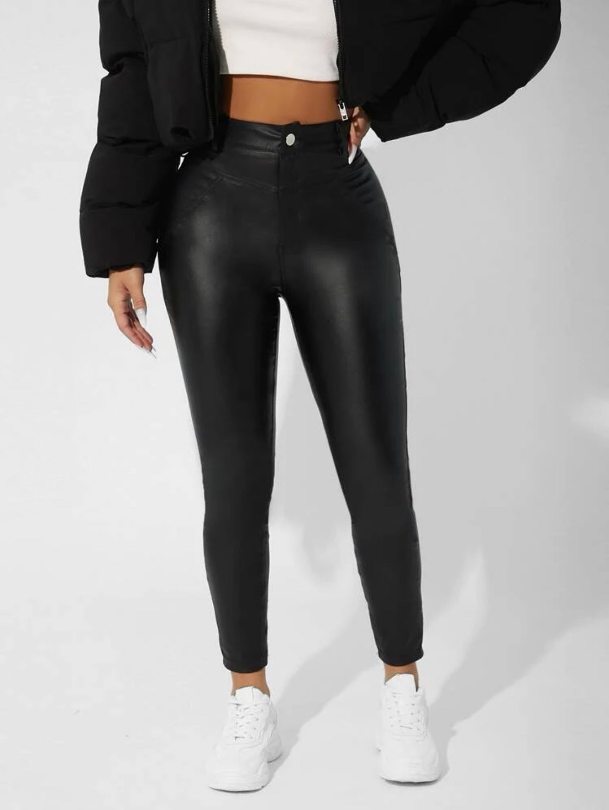Women’s petite leather look skinny jeans