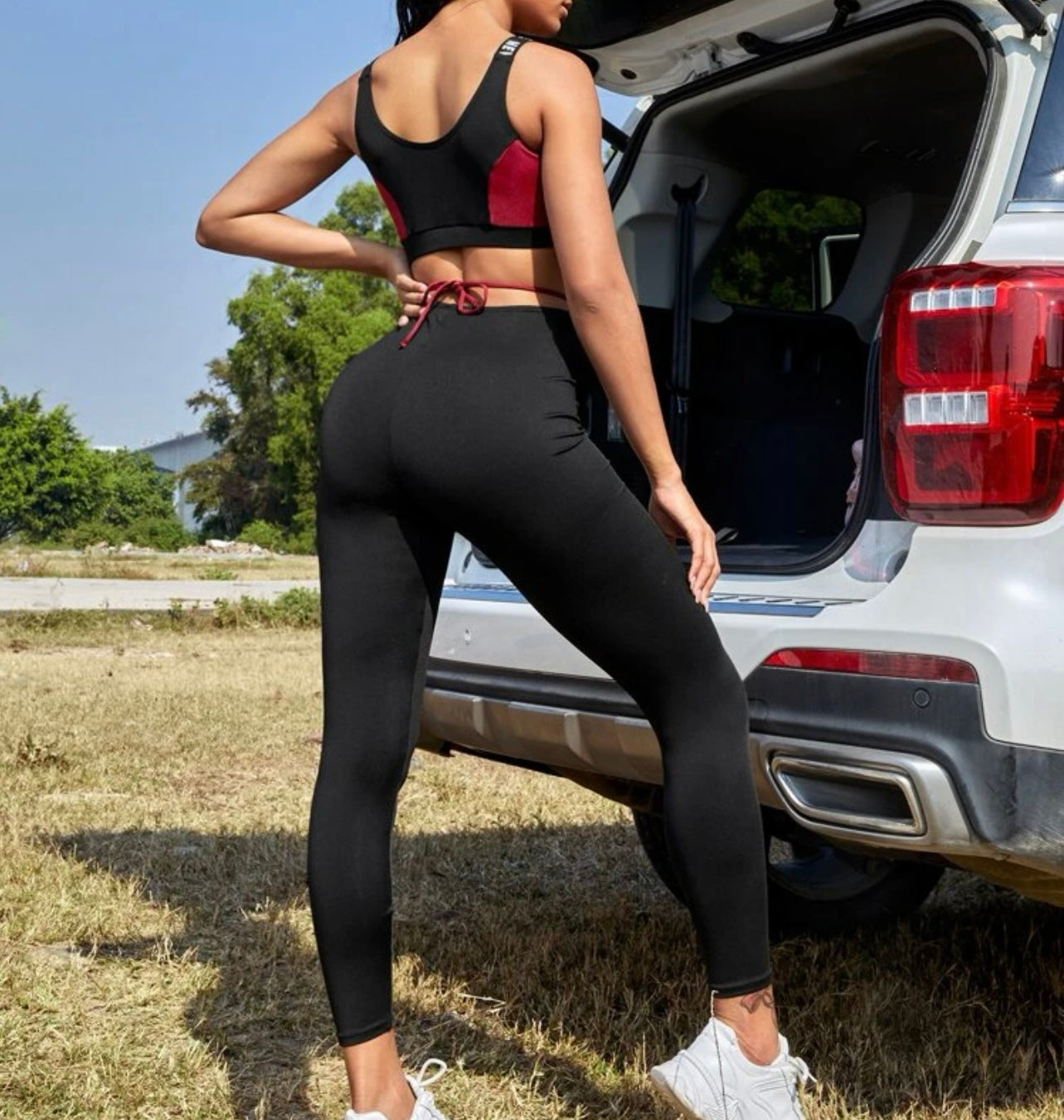 Color block drawstring tie back sports set