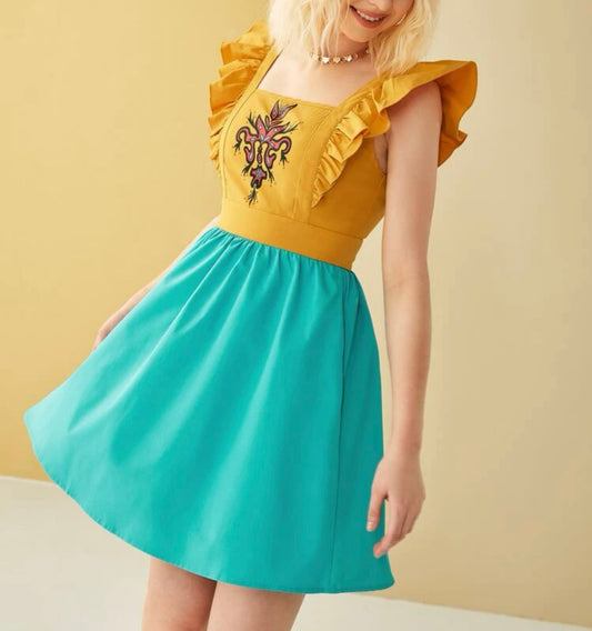 Graphic print colorblock square heck ruffle trim backless dress