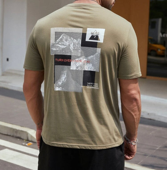 Men’s slogan graphic tee