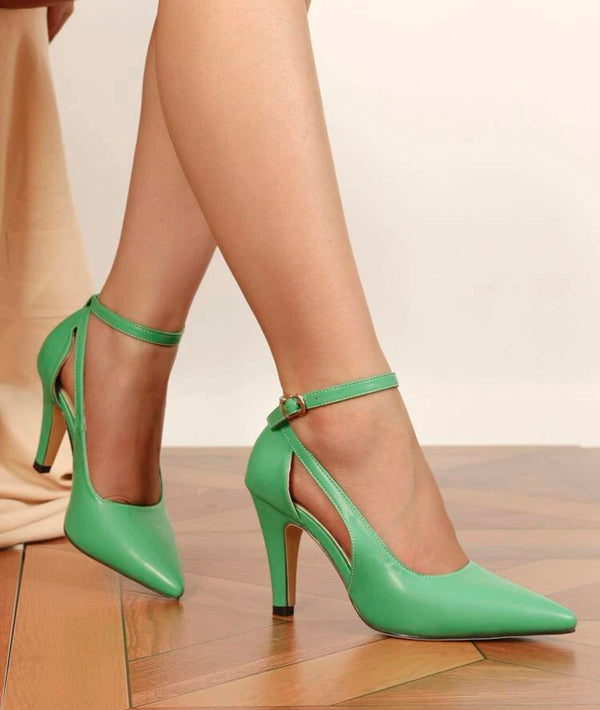 Point toe come heeled ankle strap pumps