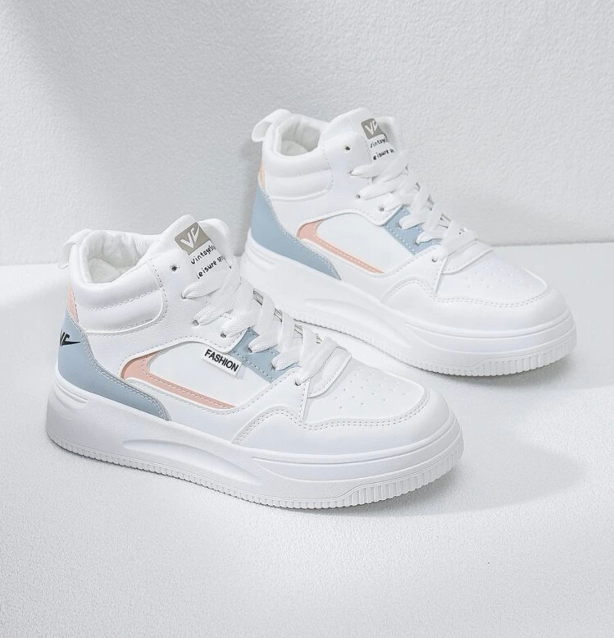 Colorblock lace-up front skate shoes