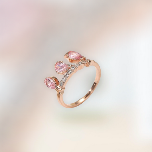 Rhinestone decor ring. Size 8.