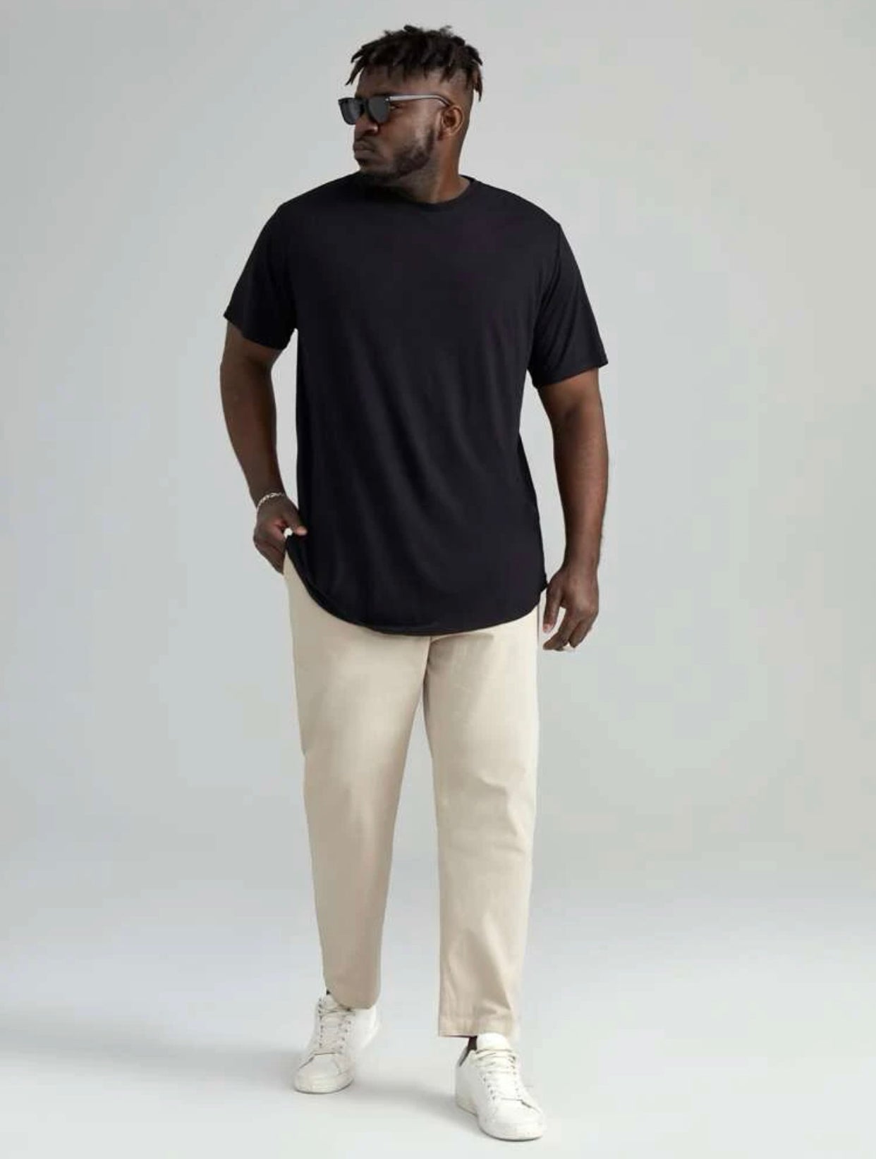 Men’s extended sizes 3 pcs curved hem solid tee