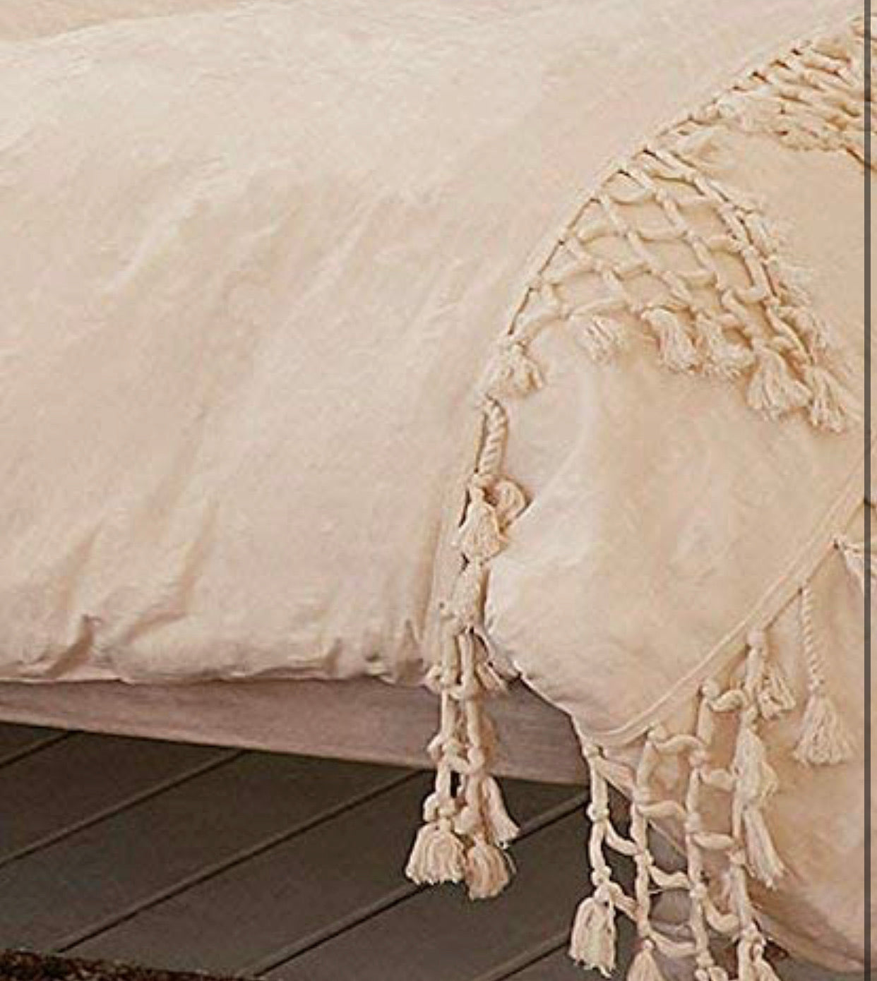 Beautiful cream fringe duvet cover. Sizes twin, queen and king. - Christina’s unique boutique 