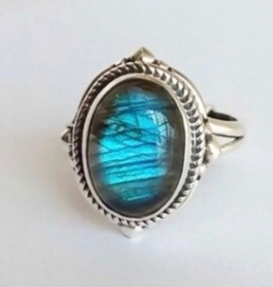 Shell marble texture ring European and American classic. Size 8.