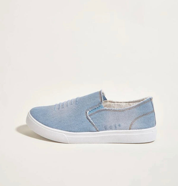 Men’s canvas ripped slip on sneakers