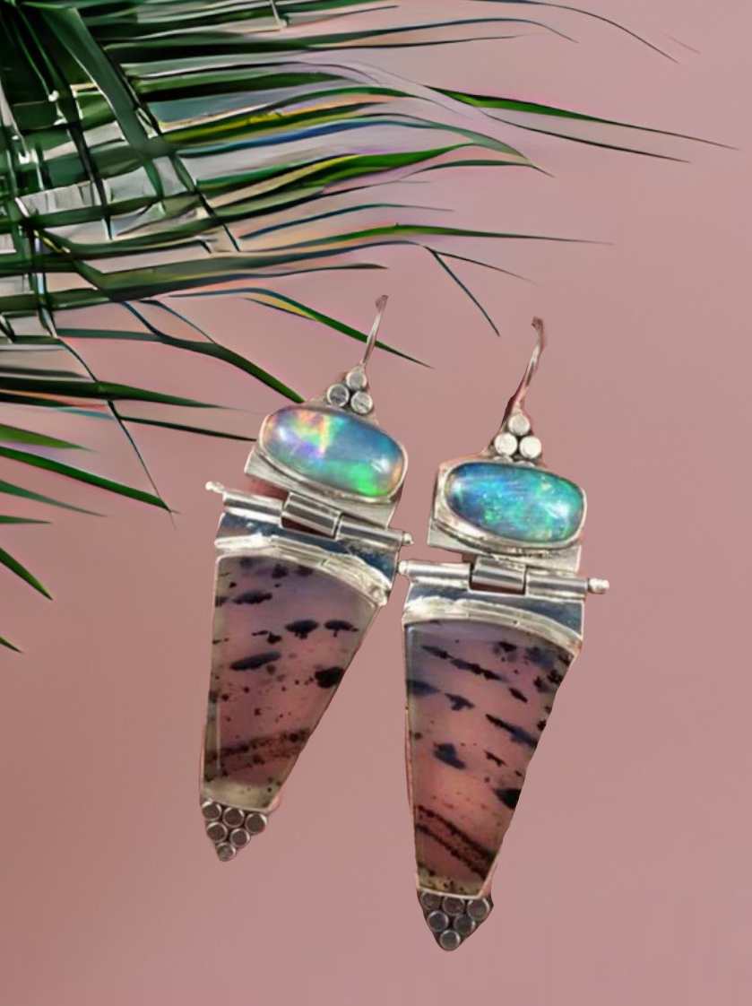 Elegant and fashionable drop earrings