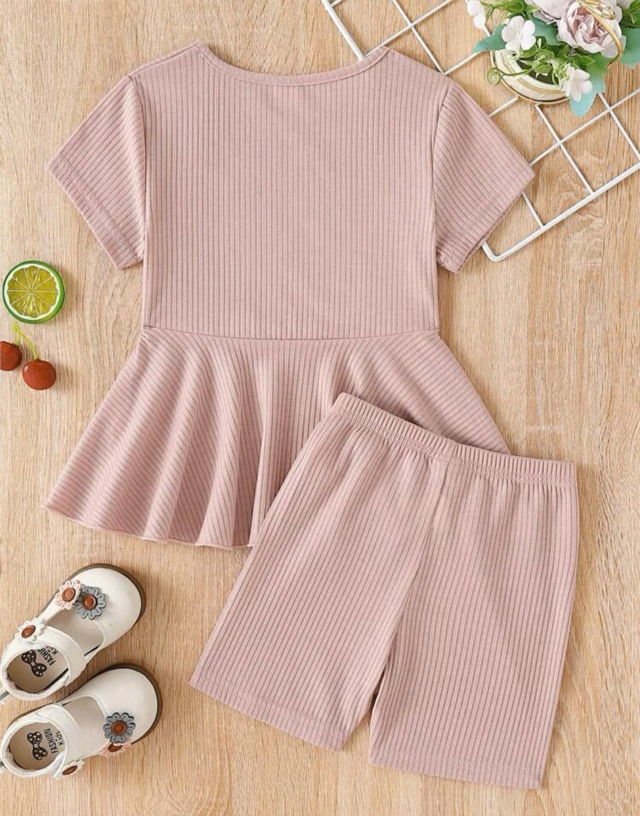 Toddler girls peplum hem tee & shorts