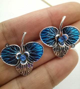 Blue decor leaf earrings