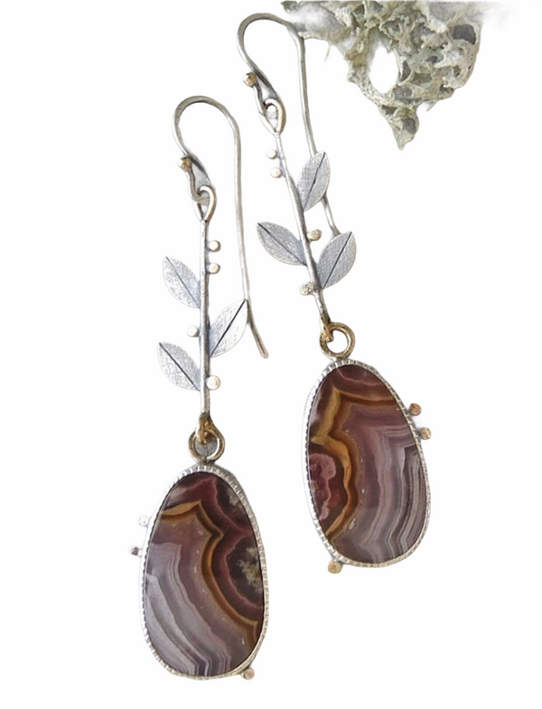 Leaf decor dangle earrings - Christina’s unique boutique LLC