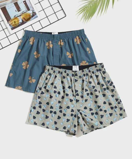 Men 2pcs random clover & playing card print pajama shorts