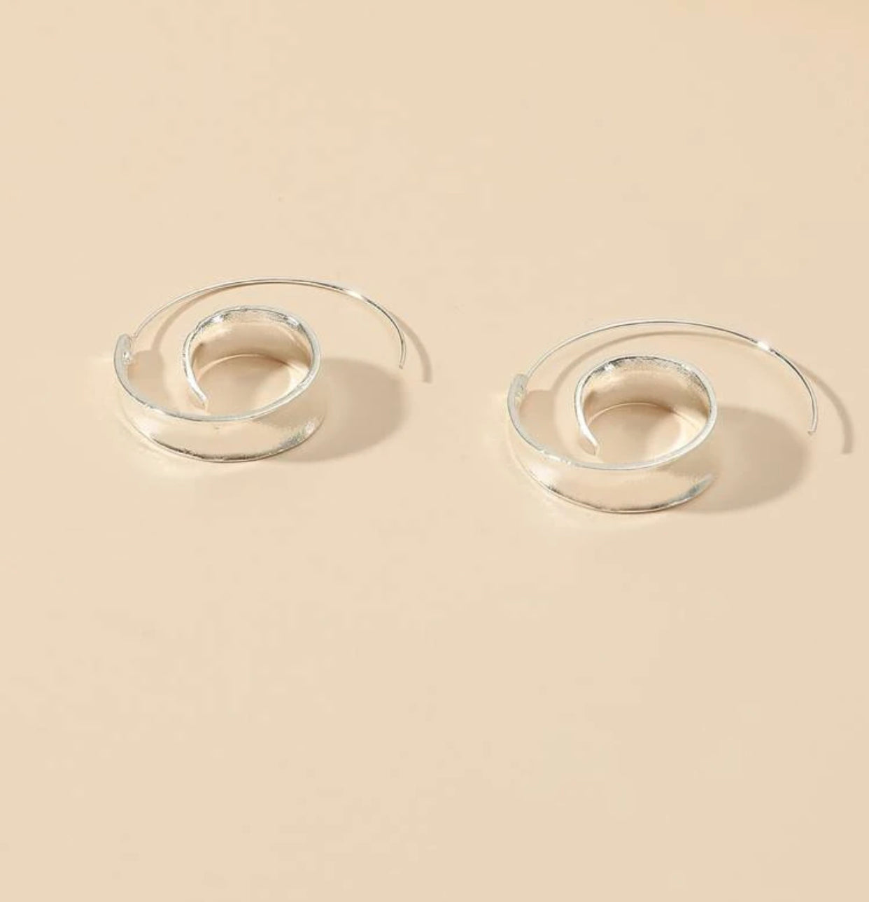 Solid spiral earrings