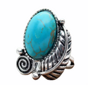 Vintage style embossed leaf statement ring.