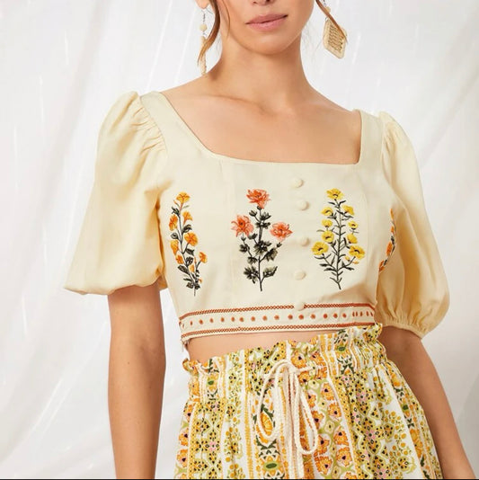 Floral embroidered puff sleeve crop blouse