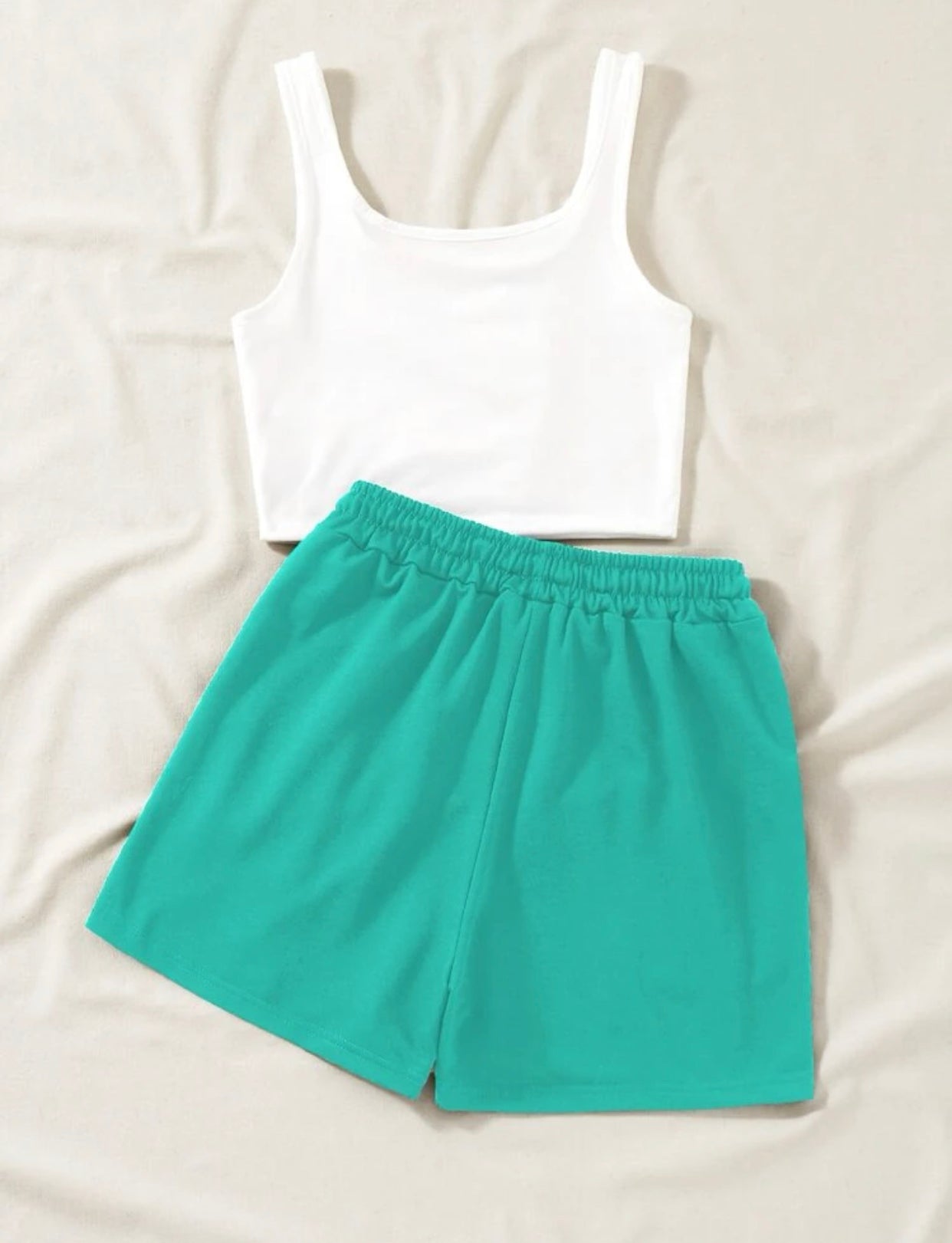 Tank top & letter graphic drawstring waist shorts