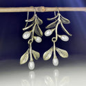 Gorgeous pearl design leaf drop earrings