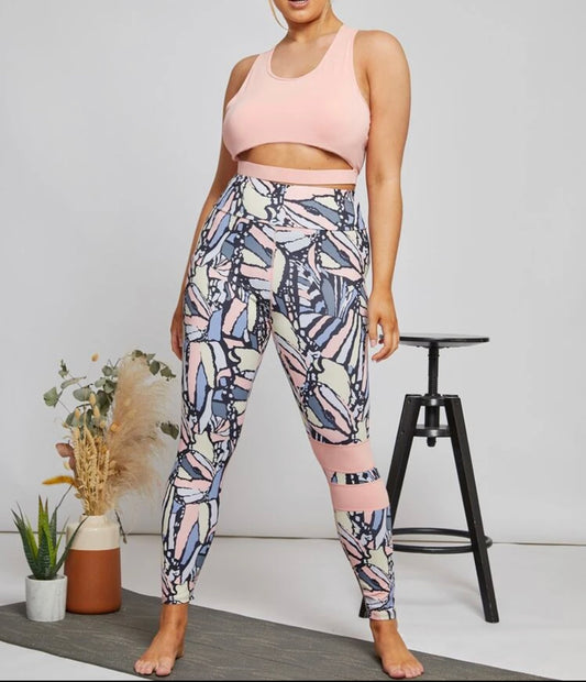 Peekaboo sports bra and floral leggings set - Christina’s unique boutique LLC