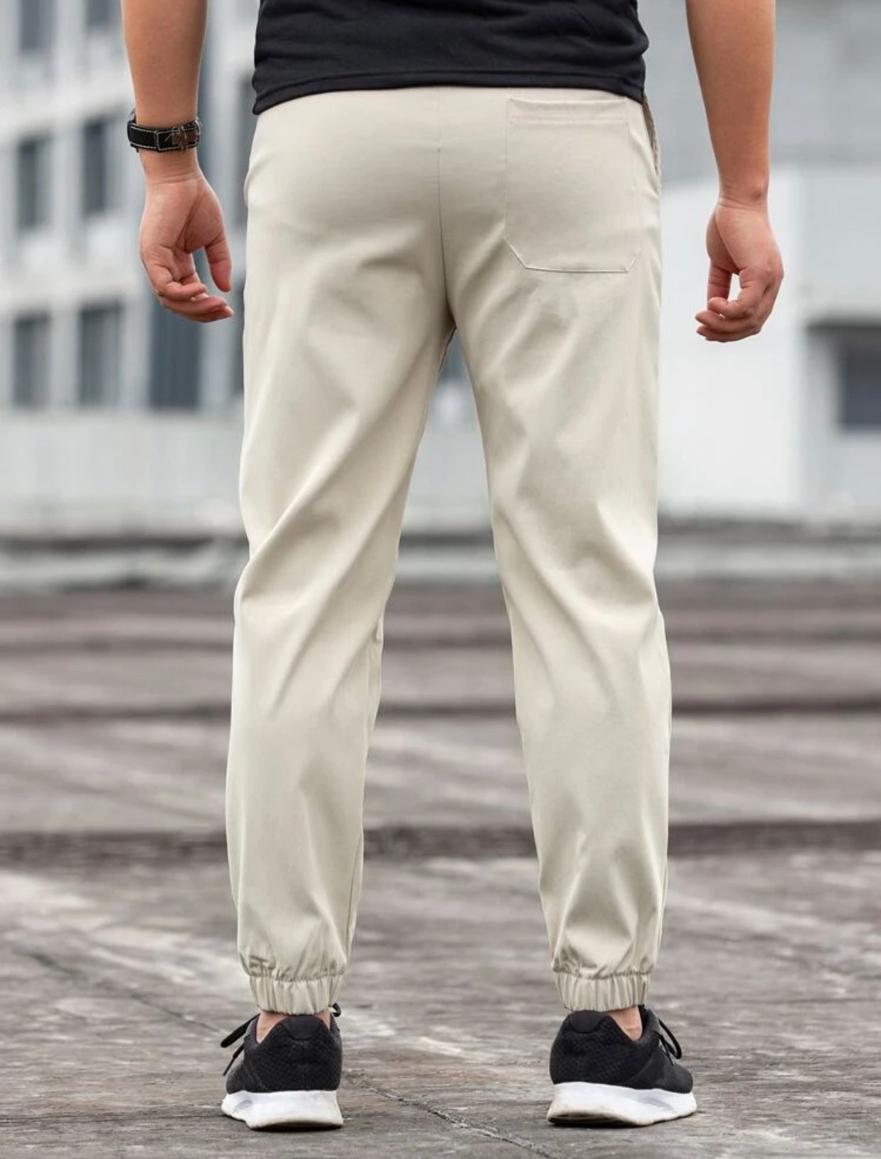 Men’s embroidered letter drawstring carrot pants