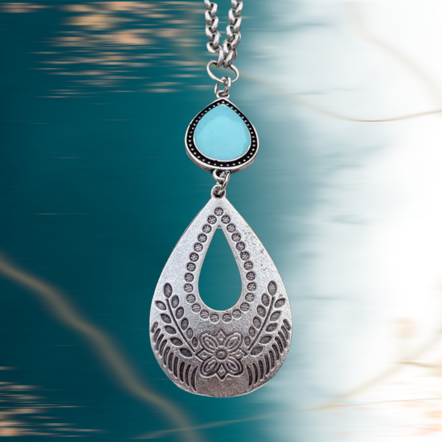 Flower textured water-drop charm necklace