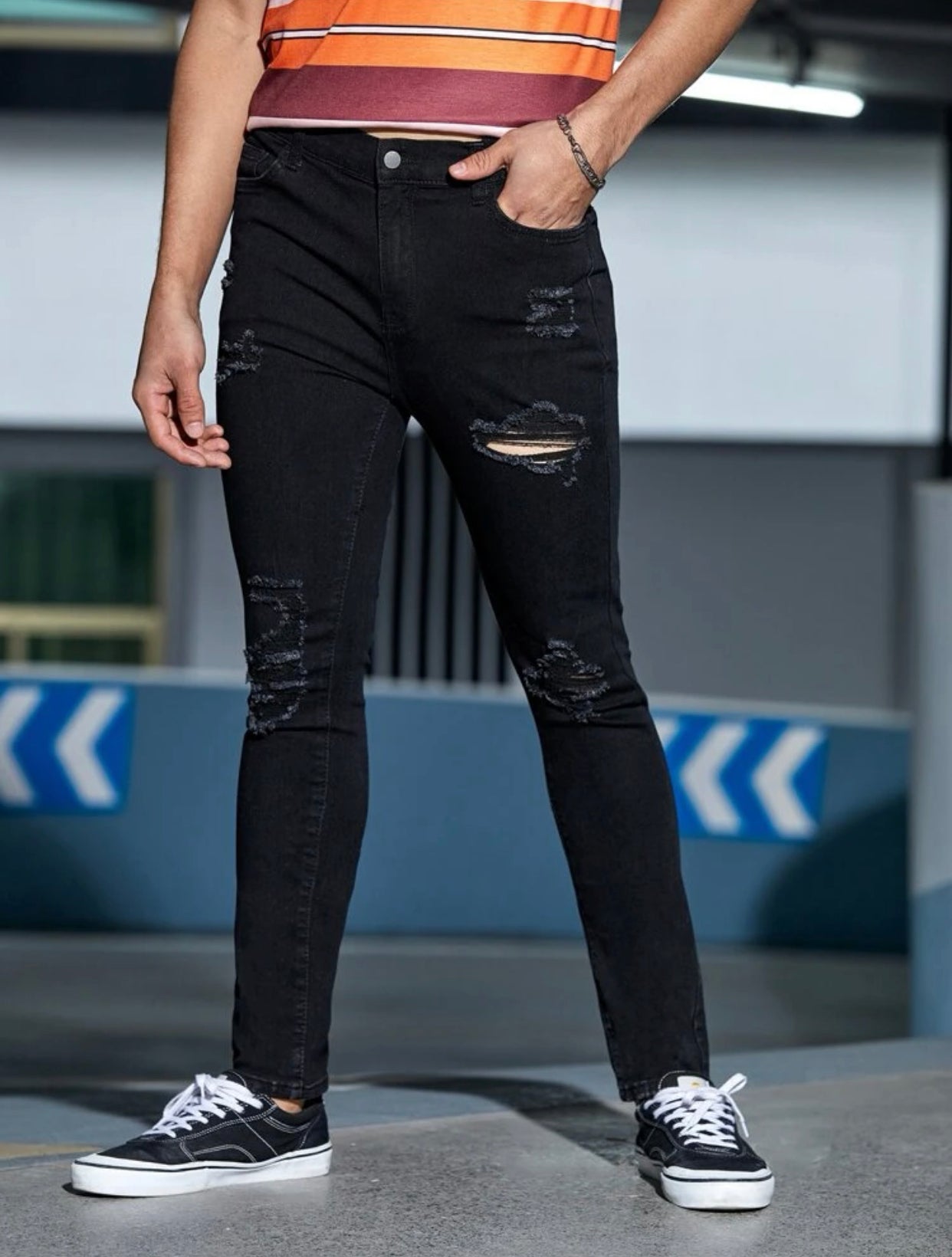 Men’s ripped skinny jeans