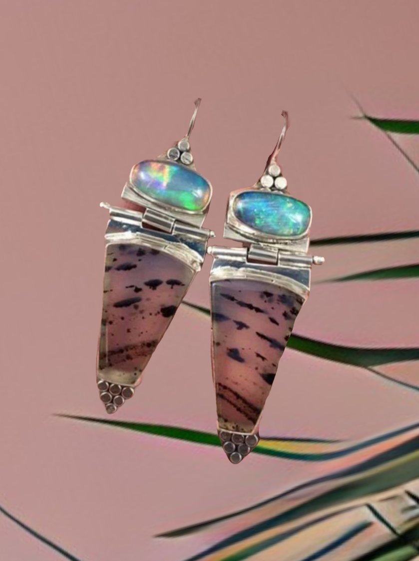 Elegant and fashionable drop earrings