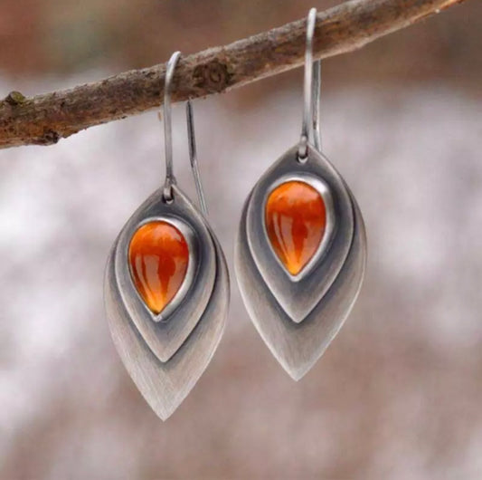 Retro multi layered Opal decor pendant earrings.