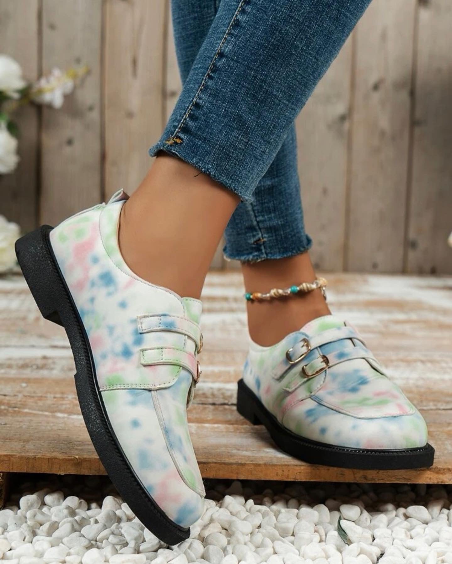 Tie dye buckle decor flat loafers