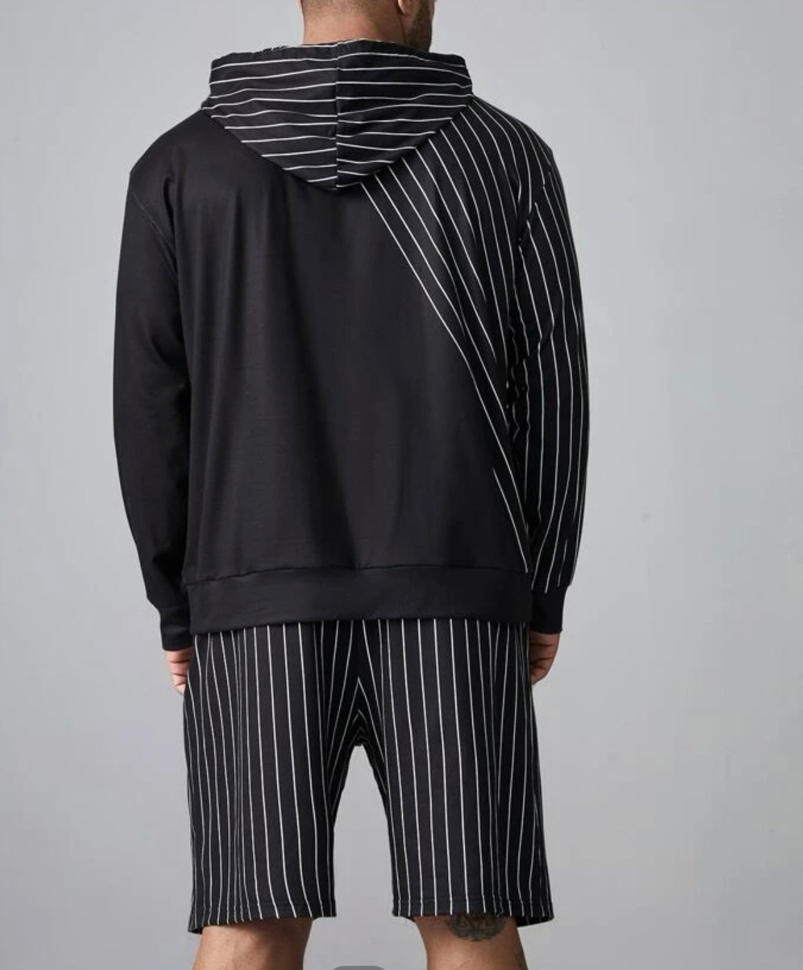 Extended sizes men letter graphic striped panel drawstring hoodie & shorts set