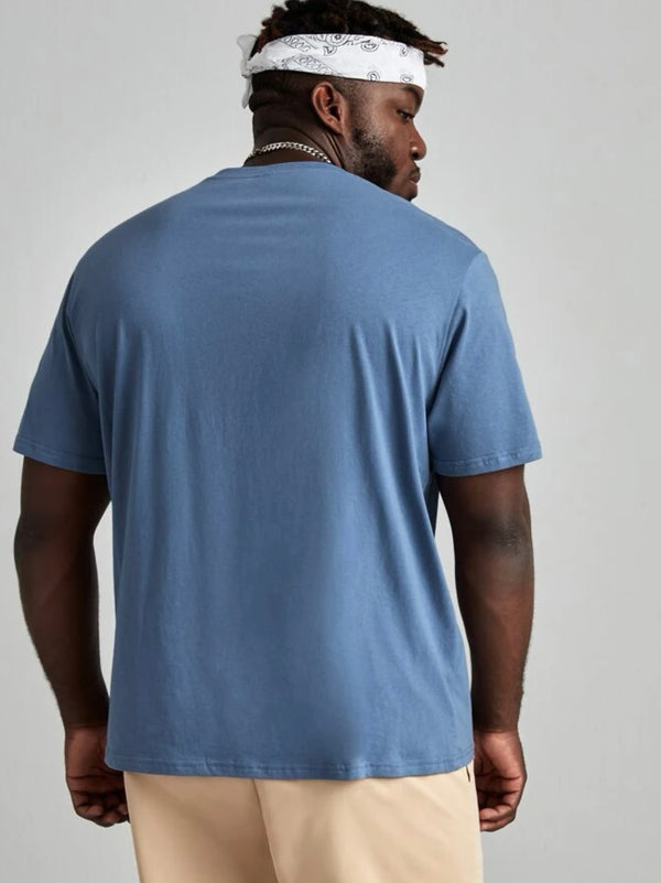 Extended sizes men letter print round neck T-shirt
