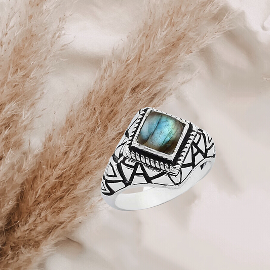Natural Labradorite Silver Plated diamond stone rings.