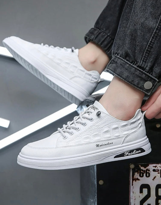 Men’s letter graphic lace-up front skate shoes