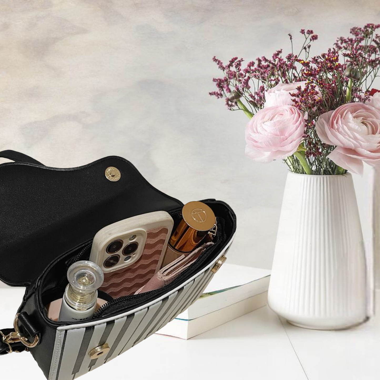 Piano print music note embroidered square bag