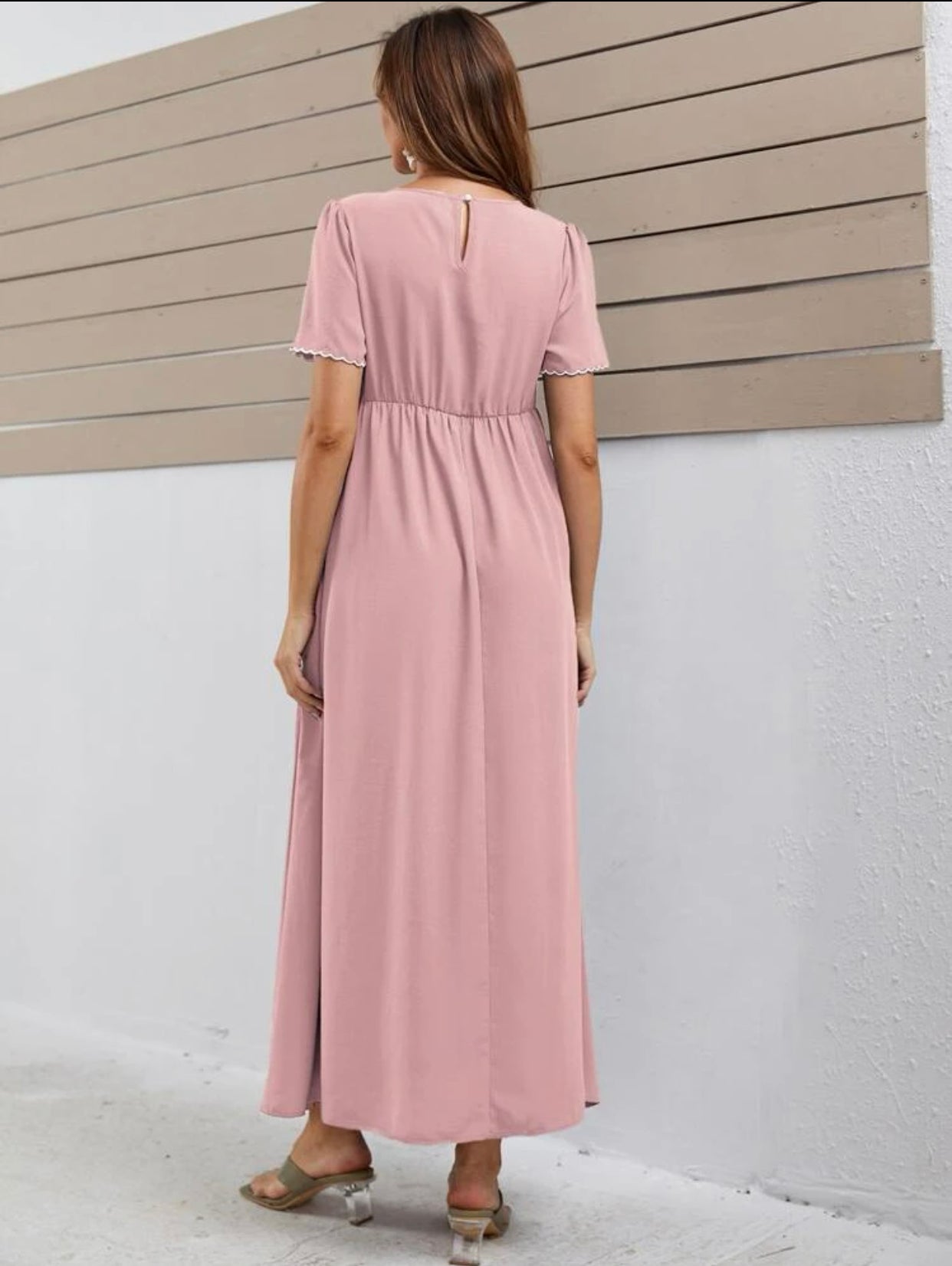 Maternity keyhole back wavy sleeve edge dress