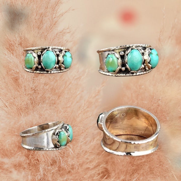 Creative mosaic turquoise three stone rings. Size 8.