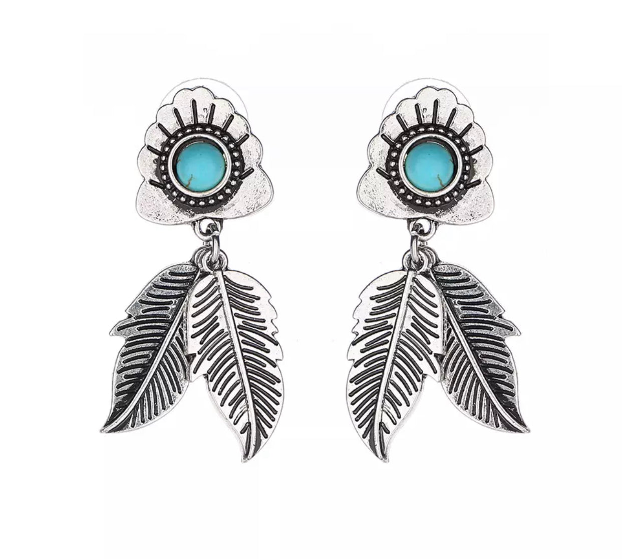Vintage Carved Leaf Statement Stud Earrings For Women