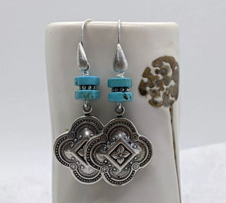 Bohemia Turquoise Beads Flower Metal Earrings Ethnic Jewelry Antique Silver Color Carved Drop Dangle Earrings For Women