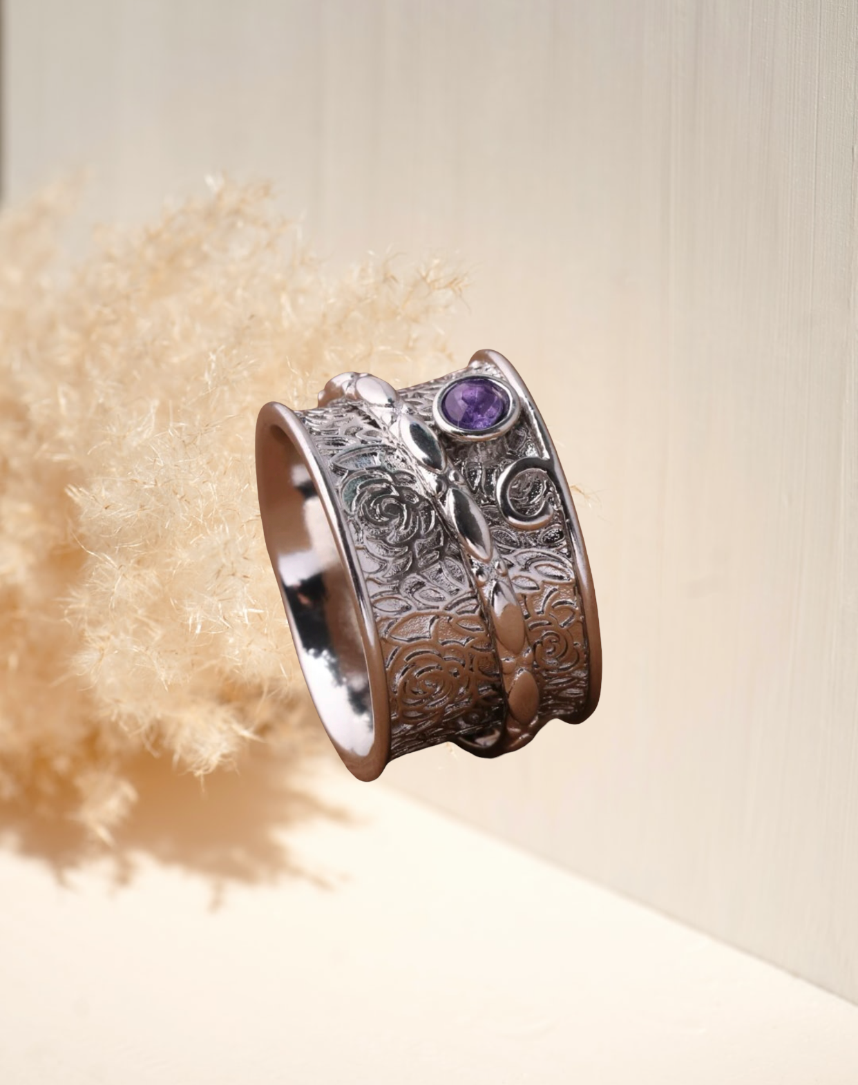 Purple stone decor wide engraved ring. Size 8.