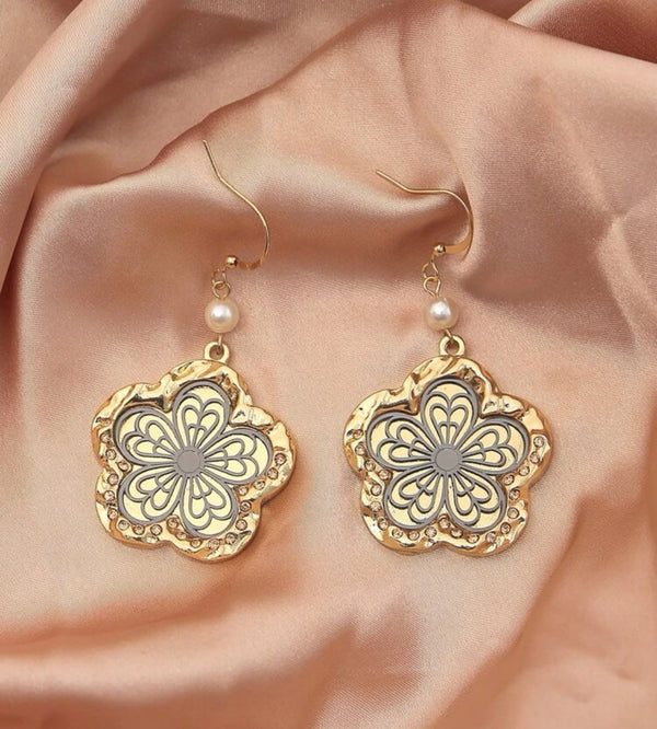 Rhinestone decor flower drop earrings