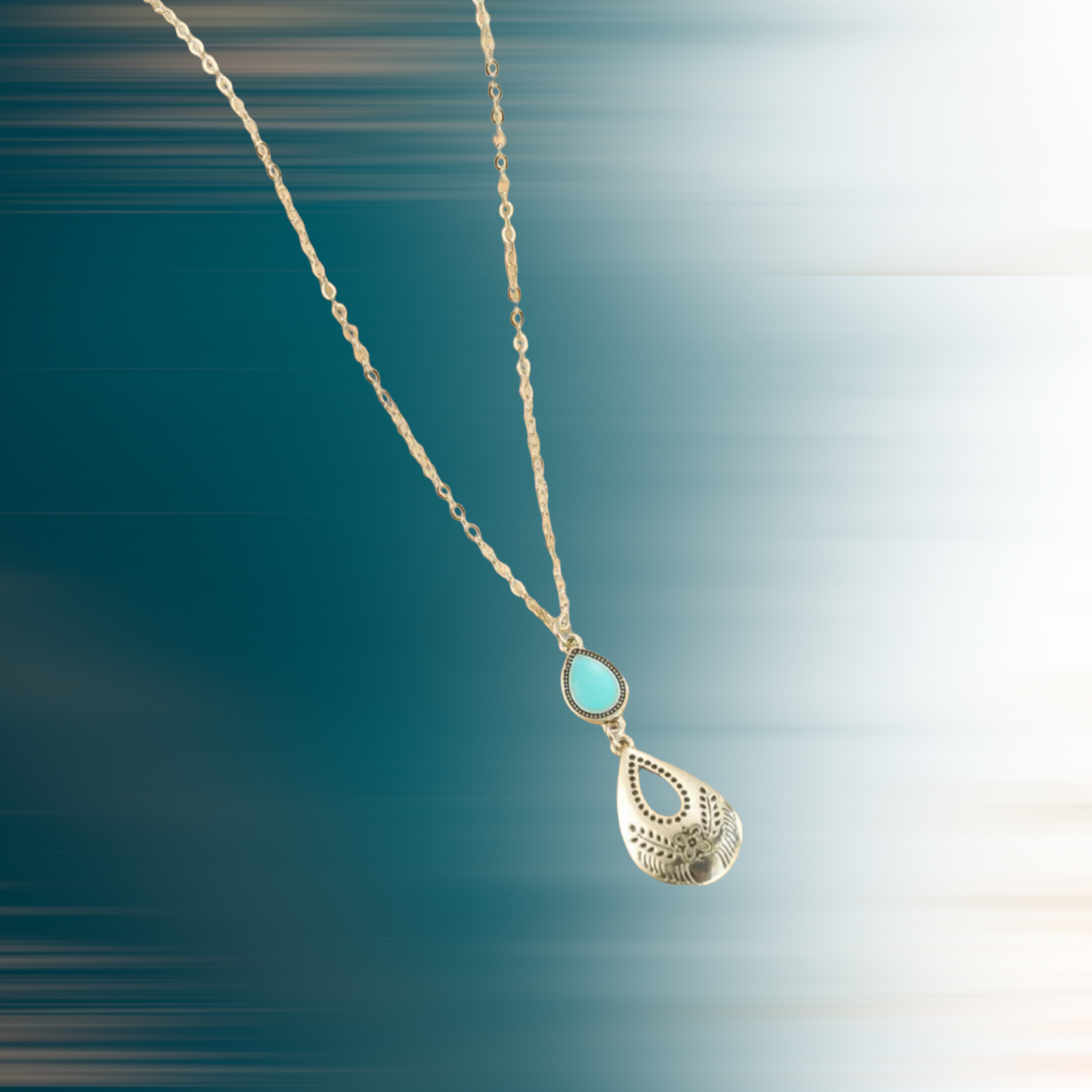 Flower textured water-drop charm necklace