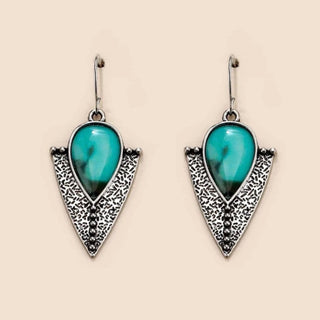 Beautiful vintage inspired dangle earrings