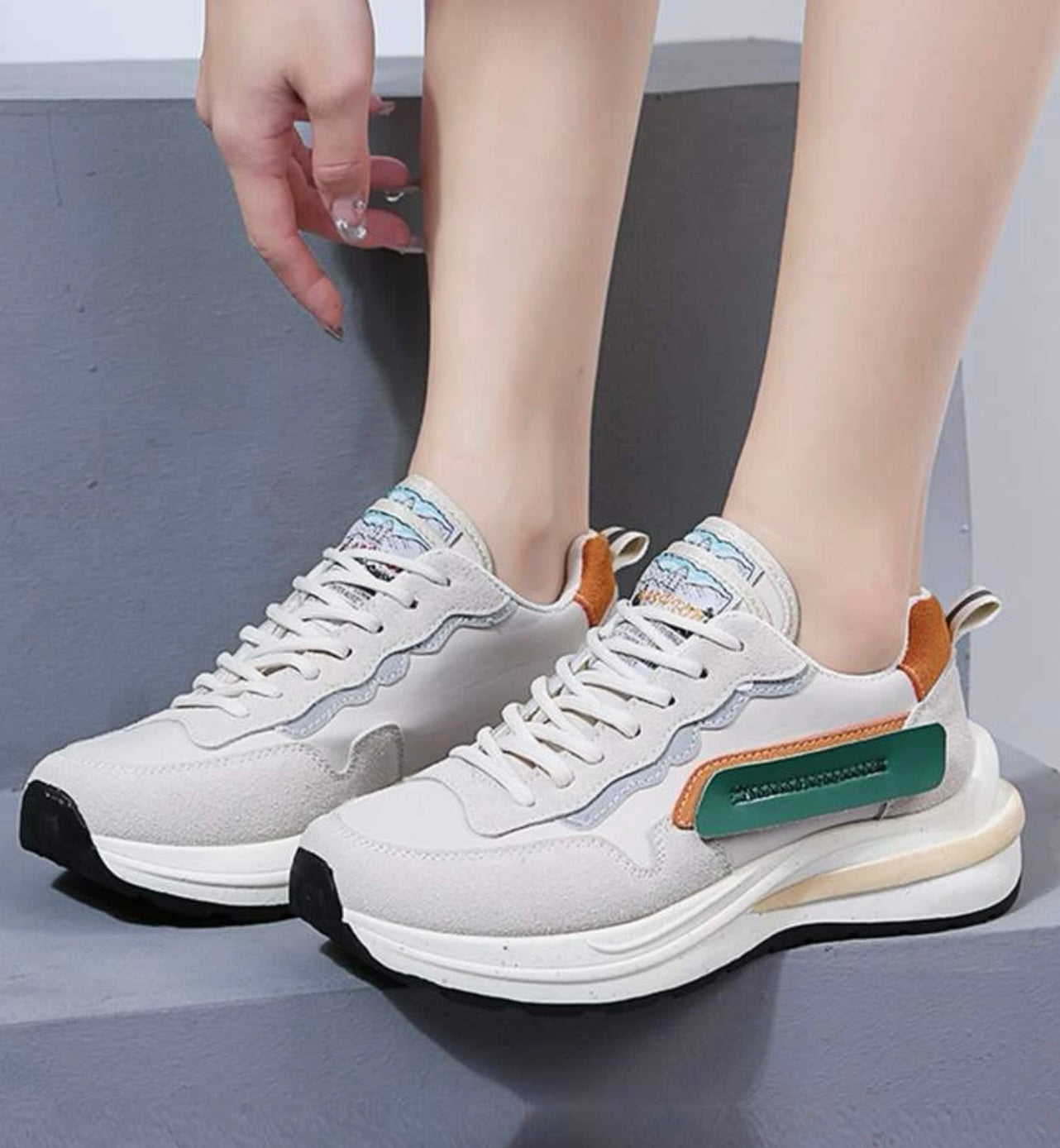 Colorblock lace-up front chunky sneakers