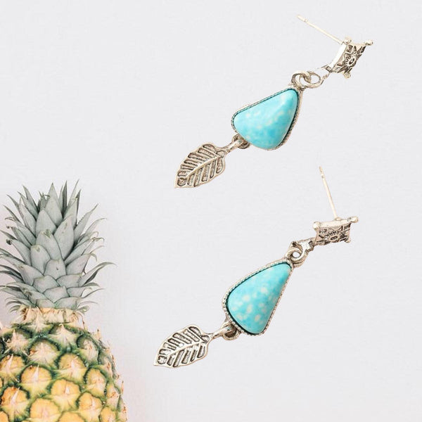 Triangle & leaf decor drop earrings